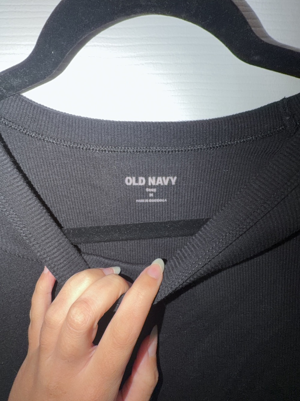 Old Navy Black Short Sleeve Crewneck Tee - Picture 2 of 3